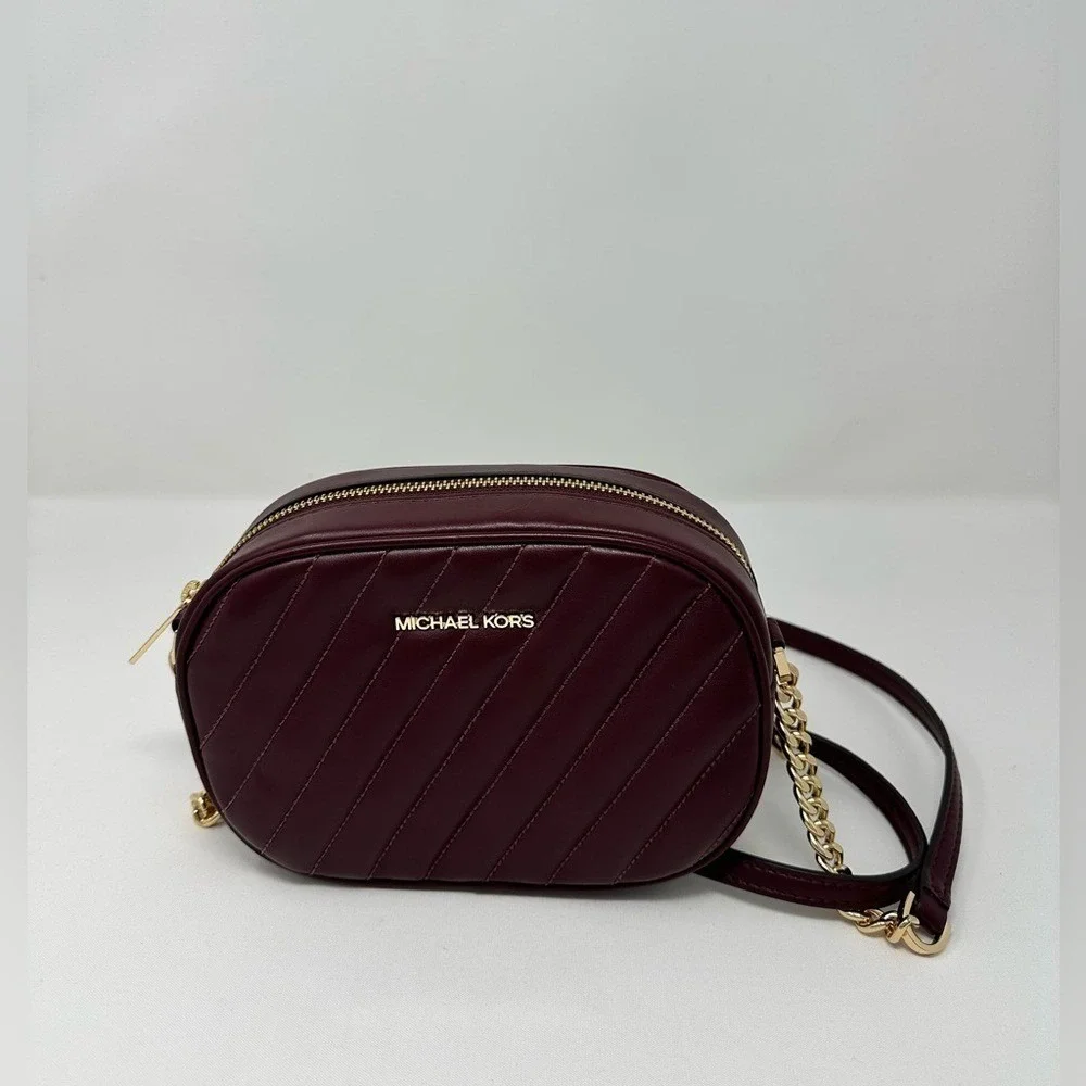 Michael Kors Rose small‎ quilted crossbody Bag with Gold Chain in Merlot